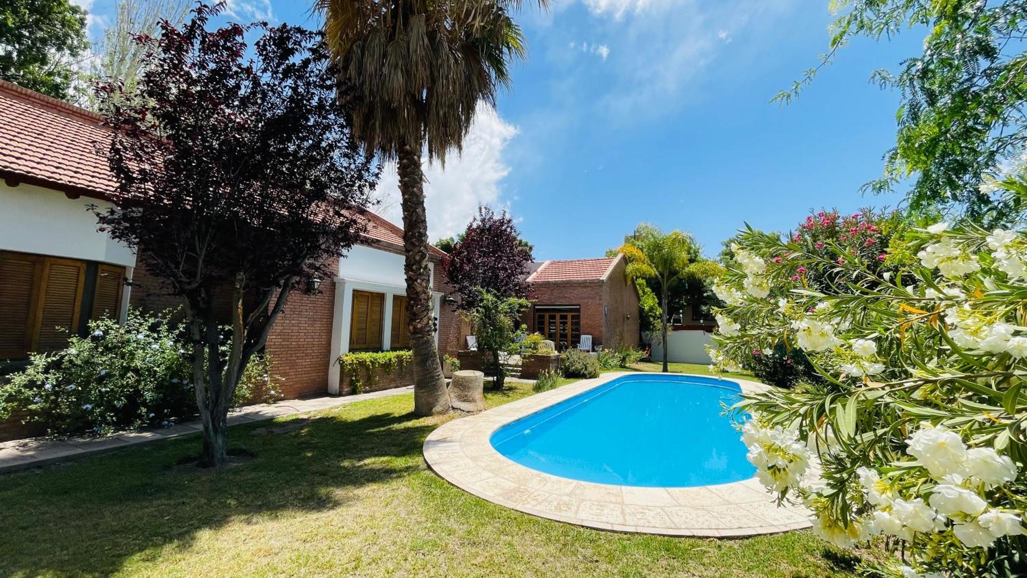 Bed and Breakfast Blue Sky Mendoza Exterior foto